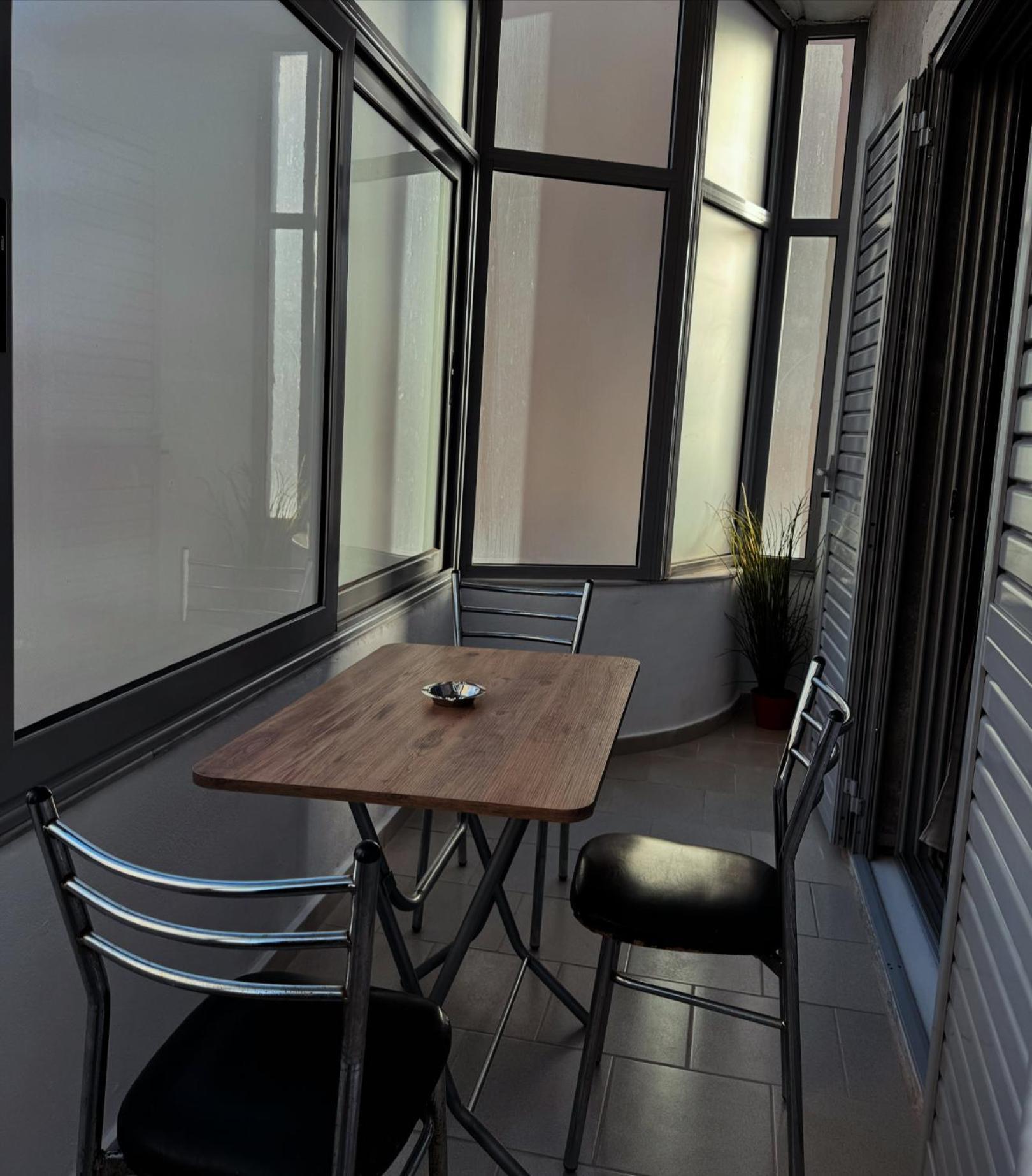 Peci Apartments Gjirokastër Habitación foto